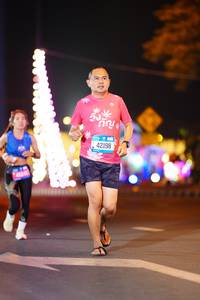 BIB: 42198
                            <button type="button" onclick="openModal(21583939)" class="btn btn-primary btn-sm float-right btn-popup" data-toggle="modal" data-target=".modal-high-quality">
                        <i class="fas fa-shopping-cart"></i> Add to Cart
                    </button>
                                            <button type="button" onclick="isThisMe(21583939, true)" class="btn btn-success btn-sm float-right btn-popup btn-isme hidden" data-toggle="tooltip" data-placement="bottom" title="นี่คือรูปของคุณใช่ไหม คลิกที่นี่เพื่อเอาเข้าอัลบั้ม">
                        <i class="fas fa-plus"></i> Add to album
                    </button>
                    <button type="button" onclick="isThisMe(21583939, false)" class="btn btn-warning btn-sm float-right btn-popup btn-isnotme hidden">
                        <i class="fas fa-ban"></i> Remove from album
                    </button>