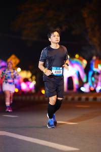 BIB: 43101
                            <button type="button" onclick="openModal(21583356)" class="btn btn-primary btn-sm float-right btn-popup" data-toggle="modal" data-target=".modal-high-quality">
                        <i class="fas fa-shopping-cart"></i> Add to Cart
                    </button>
                                            <button type="button" onclick="isThisMe(21583356, true)" class="btn btn-success btn-sm float-right btn-popup btn-isme hidden" data-toggle="tooltip" data-placement="bottom" title="นี่คือรูปของคุณใช่ไหม คลิกที่นี่เพื่อเอาเข้าอัลบั้ม">
                        <i class="fas fa-plus"></i> Add to album
                    </button>
                    <button type="button" onclick="isThisMe(21583356, false)" class="btn btn-warning btn-sm float-right btn-popup btn-isnotme hidden">
                        <i class="fas fa-ban"></i> Remove from album
                    </button>