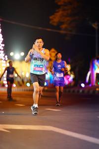 BIB: 330, 64414
                            <button type="button" onclick="openModal(21573165)" class="btn btn-primary btn-sm float-right btn-popup" data-toggle="modal" data-target=".modal-high-quality">
                        <i class="fas fa-shopping-cart"></i> Add to Cart
                    </button>
                                            <button type="button" onclick="isThisMe(21573165, true)" class="btn btn-success btn-sm float-right btn-popup btn-isme hidden" data-toggle="tooltip" data-placement="bottom" title="นี่คือรูปของคุณใช่ไหม คลิกที่นี่เพื่อเอาเข้าอัลบั้ม">
                        <i class="fas fa-plus"></i> Add to album
                    </button>
                    <button type="button" onclick="isThisMe(21573165, false)" class="btn btn-warning btn-sm float-right btn-popup btn-isnotme hidden">
                        <i class="fas fa-ban"></i> Remove from album
                    </button>