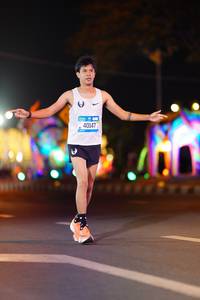 BIB: 40147
                            <button type="button" onclick="openModal(21577111)" class="btn btn-primary btn-sm float-right btn-popup" data-toggle="modal" data-target=".modal-high-quality">
                        <i class="fas fa-shopping-cart"></i> Add to Cart
                    </button>
                                            <button type="button" onclick="isThisMe(21577111, true)" class="btn btn-success btn-sm float-right btn-popup btn-isme hidden" data-toggle="tooltip" data-placement="bottom" title="นี่คือรูปของคุณใช่ไหม คลิกที่นี่เพื่อเอาเข้าอัลบั้ม">
                        <i class="fas fa-plus"></i> Add to album
                    </button>
                    <button type="button" onclick="isThisMe(21577111, false)" class="btn btn-warning btn-sm float-right btn-popup btn-isnotme hidden">
                        <i class="fas fa-ban"></i> Remove from album
                    </button>