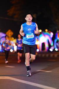 BIB: 43310
                            <button type="button" onclick="openModal(21567192)" class="btn btn-primary btn-sm float-right btn-popup" data-toggle="modal" data-target=".modal-high-quality">
                        <i class="fas fa-shopping-cart"></i> Add to Cart
                    </button>
                                            <button type="button" onclick="isThisMe(21567192, true)" class="btn btn-success btn-sm float-right btn-popup btn-isme hidden" data-toggle="tooltip" data-placement="bottom" title="นี่คือรูปของคุณใช่ไหม คลิกที่นี่เพื่อเอาเข้าอัลบั้ม">
                        <i class="fas fa-plus"></i> Add to album
                    </button>
                    <button type="button" onclick="isThisMe(21567192, false)" class="btn btn-warning btn-sm float-right btn-popup btn-isnotme hidden">
                        <i class="fas fa-ban"></i> Remove from album
                    </button>