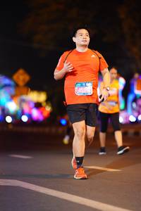 BIB: 4596
                            <button type="button" onclick="openModal(21668256)" class="btn btn-primary btn-sm float-right btn-popup" data-toggle="modal" data-target=".modal-high-quality">
                        <i class="fas fa-shopping-cart"></i> Add to Cart
                    </button>
                                            <button type="button" onclick="isThisMe(21668256, true)" class="btn btn-success btn-sm float-right btn-popup btn-isme hidden" data-toggle="tooltip" data-placement="bottom" title="นี่คือรูปของคุณใช่ไหม คลิกที่นี่เพื่อเอาเข้าอัลบั้ม">
                        <i class="fas fa-plus"></i> Add to album
                    </button>
                    <button type="button" onclick="isThisMe(21668256, false)" class="btn btn-warning btn-sm float-right btn-popup btn-isnotme hidden">
                        <i class="fas fa-ban"></i> Remove from album
                    </button>