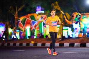 BIB: 45763
                            <button type="button" onclick="openModal(21578351)" class="btn btn-primary btn-sm float-right btn-popup" data-toggle="modal" data-target=".modal-high-quality">
                        <i class="fas fa-shopping-cart"></i> Add to Cart
                    </button>
                                            <button type="button" onclick="isThisMe(21578351, true)" class="btn btn-success btn-sm float-right btn-popup btn-isme hidden" data-toggle="tooltip" data-placement="bottom" title="นี่คือรูปของคุณใช่ไหม คลิกที่นี่เพื่อเอาเข้าอัลบั้ม">
                        <i class="fas fa-plus"></i> Add to album
                    </button>
                    <button type="button" onclick="isThisMe(21578351, false)" class="btn btn-warning btn-sm float-right btn-popup btn-isnotme hidden">
                        <i class="fas fa-ban"></i> Remove from album
                    </button>