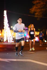 BIB: 41447
                            <button type="button" onclick="openModal(21667545)" class="btn btn-primary btn-sm float-right btn-popup" data-toggle="modal" data-target=".modal-high-quality">
                        <i class="fas fa-shopping-cart"></i> Add to Cart
                    </button>
                                            <button type="button" onclick="isThisMe(21667545, true)" class="btn btn-success btn-sm float-right btn-popup btn-isme hidden" data-toggle="tooltip" data-placement="bottom" title="นี่คือรูปของคุณใช่ไหม คลิกที่นี่เพื่อเอาเข้าอัลบั้ม">
                        <i class="fas fa-plus"></i> Add to album
                    </button>
                    <button type="button" onclick="isThisMe(21667545, false)" class="btn btn-warning btn-sm float-right btn-popup btn-isnotme hidden">
                        <i class="fas fa-ban"></i> Remove from album
                    </button>