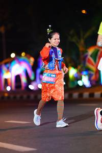BIB: 151, 45946
                            <button type="button" onclick="openModal(21668612)" class="btn btn-primary btn-sm float-right btn-popup" data-toggle="modal" data-target=".modal-high-quality">
                        <i class="fas fa-shopping-cart"></i> Add to Cart
                    </button>
                                            <button type="button" onclick="isThisMe(21668612, true)" class="btn btn-success btn-sm float-right btn-popup btn-isme hidden" data-toggle="tooltip" data-placement="bottom" title="นี่คือรูปของคุณใช่ไหม คลิกที่นี่เพื่อเอาเข้าอัลบั้ม">
                        <i class="fas fa-plus"></i> Add to album
                    </button>
                    <button type="button" onclick="isThisMe(21668612, false)" class="btn btn-warning btn-sm float-right btn-popup btn-isnotme hidden">
                        <i class="fas fa-ban"></i> Remove from album
                    </button>