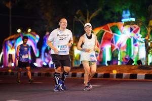 BIB: 44040
                            <button type="button" onclick="openModal(21574105)" class="btn btn-primary btn-sm float-right btn-popup" data-toggle="modal" data-target=".modal-high-quality">
                        <i class="fas fa-shopping-cart"></i> Add to Cart
                    </button>
                                            <button type="button" onclick="isThisMe(21574105, true)" class="btn btn-success btn-sm float-right btn-popup btn-isme hidden" data-toggle="tooltip" data-placement="bottom" title="นี่คือรูปของคุณใช่ไหม คลิกที่นี่เพื่อเอาเข้าอัลบั้ม">
                        <i class="fas fa-plus"></i> Add to album
                    </button>
                    <button type="button" onclick="isThisMe(21574105, false)" class="btn btn-warning btn-sm float-right btn-popup btn-isnotme hidden">
                        <i class="fas fa-ban"></i> Remove from album
                    </button>