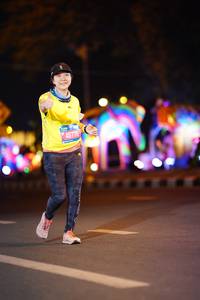 BIB: 45776
                            <button type="button" onclick="openModal(21668685)" class="btn btn-primary btn-sm float-right btn-popup" data-toggle="modal" data-target=".modal-high-quality">
                        <i class="fas fa-shopping-cart"></i> Add to Cart
                    </button>
                                            <button type="button" onclick="isThisMe(21668685, true)" class="btn btn-success btn-sm float-right btn-popup btn-isme hidden" data-toggle="tooltip" data-placement="bottom" title="นี่คือรูปของคุณใช่ไหม คลิกที่นี่เพื่อเอาเข้าอัลบั้ม">
                        <i class="fas fa-plus"></i> Add to album
                    </button>
                    <button type="button" onclick="isThisMe(21668685, false)" class="btn btn-warning btn-sm float-right btn-popup btn-isnotme hidden">
                        <i class="fas fa-ban"></i> Remove from album
                    </button>