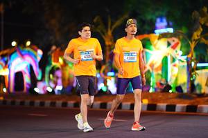 BIB: 4317, 43168
                            <button type="button" onclick="openModal(21578494)" class="btn btn-primary btn-sm float-right btn-popup" data-toggle="modal" data-target=".modal-high-quality">
                        <i class="fas fa-shopping-cart"></i> Add to Cart
                    </button>
                                            <button type="button" onclick="isThisMe(21578494, true)" class="btn btn-success btn-sm float-right btn-popup btn-isme hidden" data-toggle="tooltip" data-placement="bottom" title="นี่คือรูปของคุณใช่ไหม คลิกที่นี่เพื่อเอาเข้าอัลบั้ม">
                        <i class="fas fa-plus"></i> Add to album
                    </button>
                    <button type="button" onclick="isThisMe(21578494, false)" class="btn btn-warning btn-sm float-right btn-popup btn-isnotme hidden">
                        <i class="fas fa-ban"></i> Remove from album
                    </button>