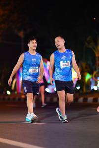 BIB: 42606, 41943
                            <button type="button" onclick="openModal(21668872)" class="btn btn-primary btn-sm float-right btn-popup" data-toggle="modal" data-target=".modal-high-quality">
                        <i class="fas fa-shopping-cart"></i> Add to Cart
                    </button>
                                            <button type="button" onclick="isThisMe(21668872, true)" class="btn btn-success btn-sm float-right btn-popup btn-isme hidden" data-toggle="tooltip" data-placement="bottom" title="นี่คือรูปของคุณใช่ไหม คลิกที่นี่เพื่อเอาเข้าอัลบั้ม">
                        <i class="fas fa-plus"></i> Add to album
                    </button>
                    <button type="button" onclick="isThisMe(21668872, false)" class="btn btn-warning btn-sm float-right btn-popup btn-isnotme hidden">
                        <i class="fas fa-ban"></i> Remove from album
                    </button>