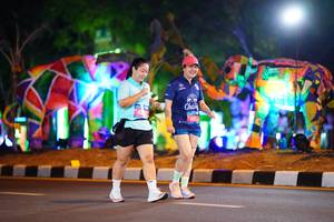 BIB: 52859
                            <button type="button" onclick="openModal(21587692)" class="btn btn-primary btn-sm float-right btn-popup" data-toggle="modal" data-target=".modal-high-quality">
                        <i class="fas fa-shopping-cart"></i> Add to Cart
                    </button>
                                            <button type="button" onclick="isThisMe(21587692, true)" class="btn btn-success btn-sm float-right btn-popup btn-isme hidden" data-toggle="tooltip" data-placement="bottom" title="นี่คือรูปของคุณใช่ไหม คลิกที่นี่เพื่อเอาเข้าอัลบั้ม">
                        <i class="fas fa-plus"></i> Add to album
                    </button>
                    <button type="button" onclick="isThisMe(21587692, false)" class="btn btn-warning btn-sm float-right btn-popup btn-isnotme hidden">
                        <i class="fas fa-ban"></i> Remove from album
                    </button>