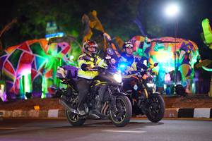 BIB: 
                            <button type="button" onclick="openModal(21591182)" class="btn btn-primary btn-sm float-right btn-popup" data-toggle="modal" data-target=".modal-high-quality">
                        <i class="fas fa-shopping-cart"></i> Add to Cart
                    </button>
                                            <button type="button" onclick="isThisMe(21591182, true)" class="btn btn-success btn-sm float-right btn-popup btn-isme hidden" data-toggle="tooltip" data-placement="bottom" title="นี่คือรูปของคุณใช่ไหม คลิกที่นี่เพื่อเอาเข้าอัลบั้ม">
                        <i class="fas fa-plus"></i> Add to album
                    </button>
                    <button type="button" onclick="isThisMe(21591182, false)" class="btn btn-warning btn-sm float-right btn-popup btn-isnotme hidden">
                        <i class="fas fa-ban"></i> Remove from album
                    </button>