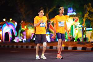 BIB: 43174, 43168
                            <button type="button" onclick="openModal(21578528)" class="btn btn-primary btn-sm float-right btn-popup" data-toggle="modal" data-target=".modal-high-quality">
                        <i class="fas fa-shopping-cart"></i> Add to Cart
                    </button>
                                            <button type="button" onclick="isThisMe(21578528, true)" class="btn btn-success btn-sm float-right btn-popup btn-isme hidden" data-toggle="tooltip" data-placement="bottom" title="นี่คือรูปของคุณใช่ไหม คลิกที่นี่เพื่อเอาเข้าอัลบั้ม">
                        <i class="fas fa-plus"></i> Add to album
                    </button>
                    <button type="button" onclick="isThisMe(21578528, false)" class="btn btn-warning btn-sm float-right btn-popup btn-isnotme hidden">
                        <i class="fas fa-ban"></i> Remove from album
                    </button>