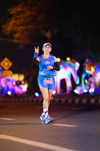 BIB: 77475
                            <button type="button" onclick="openModal(21571850)" class="btn btn-primary btn-sm float-right btn-popup" data-toggle="modal" data-target=".modal-high-quality">
                        <i class="fas fa-shopping-cart"></i> Add to Cart
                    </button>
                                            <button type="button" onclick="isThisMe(21571850, true)" class="btn btn-success btn-sm float-right btn-popup btn-isme hidden" data-toggle="tooltip" data-placement="bottom" title="นี่คือรูปของคุณใช่ไหม คลิกที่นี่เพื่อเอาเข้าอัลบั้ม">
                        <i class="fas fa-plus"></i> Add to album
                    </button>
                    <button type="button" onclick="isThisMe(21571850, false)" class="btn btn-warning btn-sm float-right btn-popup btn-isnotme hidden">
                        <i class="fas fa-ban"></i> Remove from album
                    </button>