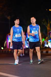 BIB: 41943, 42606
                            <button type="button" onclick="openModal(21668875)" class="btn btn-primary btn-sm float-right btn-popup" data-toggle="modal" data-target=".modal-high-quality">
                        <i class="fas fa-shopping-cart"></i> Add to Cart
                    </button>
                                            <button type="button" onclick="isThisMe(21668875, true)" class="btn btn-success btn-sm float-right btn-popup btn-isme hidden" data-toggle="tooltip" data-placement="bottom" title="นี่คือรูปของคุณใช่ไหม คลิกที่นี่เพื่อเอาเข้าอัลบั้ม">
                        <i class="fas fa-plus"></i> Add to album
                    </button>
                    <button type="button" onclick="isThisMe(21668875, false)" class="btn btn-warning btn-sm float-right btn-popup btn-isnotme hidden">
                        <i class="fas fa-ban"></i> Remove from album
                    </button>