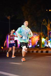 BIB: 20617
                            <button type="button" onclick="openModal(21667913)" class="btn btn-primary btn-sm float-right btn-popup" data-toggle="modal" data-target=".modal-high-quality">
                        <i class="fas fa-shopping-cart"></i> Add to Cart
                    </button>
                                            <button type="button" onclick="isThisMe(21667913, true)" class="btn btn-success btn-sm float-right btn-popup btn-isme hidden" data-toggle="tooltip" data-placement="bottom" title="นี่คือรูปของคุณใช่ไหม คลิกที่นี่เพื่อเอาเข้าอัลบั้ม">
                        <i class="fas fa-plus"></i> Add to album
                    </button>
                    <button type="button" onclick="isThisMe(21667913, false)" class="btn btn-warning btn-sm float-right btn-popup btn-isnotme hidden">
                        <i class="fas fa-ban"></i> Remove from album
                    </button>