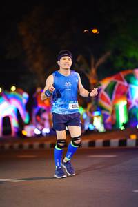 BIB: 4156
                            <button type="button" onclick="openModal(21567006)" class="btn btn-primary btn-sm float-right btn-popup" data-toggle="modal" data-target=".modal-high-quality">
                        <i class="fas fa-shopping-cart"></i> Add to Cart
                    </button>
                                            <button type="button" onclick="isThisMe(21567006, true)" class="btn btn-success btn-sm float-right btn-popup btn-isme hidden" data-toggle="tooltip" data-placement="bottom" title="นี่คือรูปของคุณใช่ไหม คลิกที่นี่เพื่อเอาเข้าอัลบั้ม">
                        <i class="fas fa-plus"></i> Add to album
                    </button>
                    <button type="button" onclick="isThisMe(21567006, false)" class="btn btn-warning btn-sm float-right btn-popup btn-isnotme hidden">
                        <i class="fas fa-ban"></i> Remove from album
                    </button>