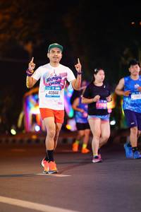 BIB: 40844
                            <button type="button" onclick="openModal(21587200)" class="btn btn-primary btn-sm float-right btn-popup" data-toggle="modal" data-target=".modal-high-quality">
                        <i class="fas fa-shopping-cart"></i> Add to Cart
                    </button>
                                            <button type="button" onclick="isThisMe(21587200, true)" class="btn btn-success btn-sm float-right btn-popup btn-isme hidden" data-toggle="tooltip" data-placement="bottom" title="นี่คือรูปของคุณใช่ไหม คลิกที่นี่เพื่อเอาเข้าอัลบั้ม">
                        <i class="fas fa-plus"></i> Add to album
                    </button>
                    <button type="button" onclick="isThisMe(21587200, false)" class="btn btn-warning btn-sm float-right btn-popup btn-isnotme hidden">
                        <i class="fas fa-ban"></i> Remove from album
                    </button>