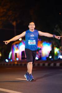 BIB: 2021, 42302
                            <button type="button" onclick="openModal(21668624)" class="btn btn-primary btn-sm float-right btn-popup" data-toggle="modal" data-target=".modal-high-quality">
                        <i class="fas fa-shopping-cart"></i> Add to Cart
                    </button>
                                            <button type="button" onclick="isThisMe(21668624, true)" class="btn btn-success btn-sm float-right btn-popup btn-isme hidden" data-toggle="tooltip" data-placement="bottom" title="นี่คือรูปของคุณใช่ไหม คลิกที่นี่เพื่อเอาเข้าอัลบั้ม">
                        <i class="fas fa-plus"></i> Add to album
                    </button>
                    <button type="button" onclick="isThisMe(21668624, false)" class="btn btn-warning btn-sm float-right btn-popup btn-isnotme hidden">
                        <i class="fas fa-ban"></i> Remove from album
                    </button>