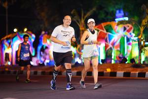 BIB: 
                            <button type="button" onclick="openModal(21574130)" class="btn btn-primary btn-sm float-right btn-popup" data-toggle="modal" data-target=".modal-high-quality">
                        <i class="fas fa-shopping-cart"></i> Add to Cart
                    </button>
                                            <button type="button" onclick="isThisMe(21574130, true)" class="btn btn-success btn-sm float-right btn-popup btn-isme hidden" data-toggle="tooltip" data-placement="bottom" title="นี่คือรูปของคุณใช่ไหม คลิกที่นี่เพื่อเอาเข้าอัลบั้ม">
                        <i class="fas fa-plus"></i> Add to album
                    </button>
                    <button type="button" onclick="isThisMe(21574130, false)" class="btn btn-warning btn-sm float-right btn-popup btn-isnotme hidden">
                        <i class="fas fa-ban"></i> Remove from album
                    </button>