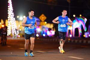 BIB: 40813, 43249
                            <button type="button" onclick="openModal(21580154)" class="btn btn-primary btn-sm float-right btn-popup" data-toggle="modal" data-target=".modal-high-quality">
                        <i class="fas fa-shopping-cart"></i> Add to Cart
                    </button>
                                            <button type="button" onclick="isThisMe(21580154, true)" class="btn btn-success btn-sm float-right btn-popup btn-isme hidden" data-toggle="tooltip" data-placement="bottom" title="นี่คือรูปของคุณใช่ไหม คลิกที่นี่เพื่อเอาเข้าอัลบั้ม">
                        <i class="fas fa-plus"></i> Add to album
                    </button>
                    <button type="button" onclick="isThisMe(21580154, false)" class="btn btn-warning btn-sm float-right btn-popup btn-isnotme hidden">
                        <i class="fas fa-ban"></i> Remove from album
                    </button>