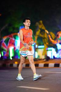 BIB: 62402
                            <button type="button" onclick="openModal(21586269)" class="btn btn-primary btn-sm float-right btn-popup" data-toggle="modal" data-target=".modal-high-quality">
                        <i class="fas fa-shopping-cart"></i> Add to Cart
                    </button>
                                            <button type="button" onclick="isThisMe(21586269, true)" class="btn btn-success btn-sm float-right btn-popup btn-isme hidden" data-toggle="tooltip" data-placement="bottom" title="นี่คือรูปของคุณใช่ไหม คลิกที่นี่เพื่อเอาเข้าอัลบั้ม">
                        <i class="fas fa-plus"></i> Add to album
                    </button>
                    <button type="button" onclick="isThisMe(21586269, false)" class="btn btn-warning btn-sm float-right btn-popup btn-isnotme hidden">
                        <i class="fas fa-ban"></i> Remove from album
                    </button>