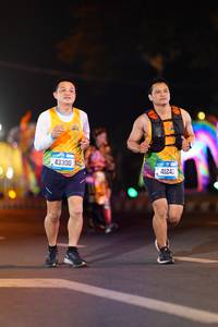 BIB: 43300, 41242
                            <button type="button" onclick="openModal(21583305)" class="btn btn-primary btn-sm float-right btn-popup" data-toggle="modal" data-target=".modal-high-quality">
                        <i class="fas fa-shopping-cart"></i> Add to Cart
                    </button>
                                            <button type="button" onclick="isThisMe(21583305, true)" class="btn btn-success btn-sm float-right btn-popup btn-isme hidden" data-toggle="tooltip" data-placement="bottom" title="นี่คือรูปของคุณใช่ไหม คลิกที่นี่เพื่อเอาเข้าอัลบั้ม">
                        <i class="fas fa-plus"></i> Add to album
                    </button>
                    <button type="button" onclick="isThisMe(21583305, false)" class="btn btn-warning btn-sm float-right btn-popup btn-isnotme hidden">
                        <i class="fas fa-ban"></i> Remove from album
                    </button>