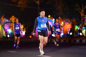 BIB: 2012, 4395
                            <button type="button" onclick="openModal(21669340)" class="btn btn-primary btn-sm float-right btn-popup" data-toggle="modal" data-target=".modal-high-quality">
                        <i class="fas fa-shopping-cart"></i> Add to Cart
                    </button>
                                            <button type="button" onclick="isThisMe(21669340, true)" class="btn btn-success btn-sm float-right btn-popup btn-isme hidden" data-toggle="tooltip" data-placement="bottom" title="นี่คือรูปของคุณใช่ไหม คลิกที่นี่เพื่อเอาเข้าอัลบั้ม">
                        <i class="fas fa-plus"></i> Add to album
                    </button>
                    <button type="button" onclick="isThisMe(21669340, false)" class="btn btn-warning btn-sm float-right btn-popup btn-isnotme hidden">
                        <i class="fas fa-ban"></i> Remove from album
                    </button>