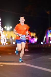 BIB: 85402
                            <button type="button" onclick="openModal(21555872)" class="btn btn-primary btn-sm float-right btn-popup" data-toggle="modal" data-target=".modal-high-quality">
                        <i class="fas fa-shopping-cart"></i> Add to Cart
                    </button>
                                            <button type="button" onclick="isThisMe(21555872, true)" class="btn btn-success btn-sm float-right btn-popup btn-isme hidden" data-toggle="tooltip" data-placement="bottom" title="นี่คือรูปของคุณใช่ไหม คลิกที่นี่เพื่อเอาเข้าอัลบั้ม">
                        <i class="fas fa-plus"></i> Add to album
                    </button>
                    <button type="button" onclick="isThisMe(21555872, false)" class="btn btn-warning btn-sm float-right btn-popup btn-isnotme hidden">
                        <i class="fas fa-ban"></i> Remove from album
                    </button>