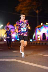 BIB: 40910
                            <button type="button" onclick="openModal(21496581)" class="btn btn-primary btn-sm float-right btn-popup" data-toggle="modal" data-target=".modal-high-quality">
                        <i class="fas fa-shopping-cart"></i> Add to Cart
                    </button>
                                            <button type="button" onclick="isThisMe(21496581, true)" class="btn btn-success btn-sm float-right btn-popup btn-isme hidden" data-toggle="tooltip" data-placement="bottom" title="นี่คือรูปของคุณใช่ไหม คลิกที่นี่เพื่อเอาเข้าอัลบั้ม">
                        <i class="fas fa-plus"></i> Add to album
                    </button>
                    <button type="button" onclick="isThisMe(21496581, false)" class="btn btn-warning btn-sm float-right btn-popup btn-isnotme hidden">
                        <i class="fas fa-ban"></i> Remove from album
                    </button>