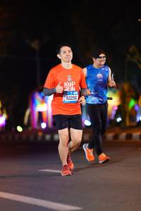 BIB: 42250
                            <button type="button" onclick="openModal(21668679)" class="btn btn-primary btn-sm float-right btn-popup" data-toggle="modal" data-target=".modal-high-quality">
                        <i class="fas fa-shopping-cart"></i> Add to Cart
                    </button>
                                            <button type="button" onclick="isThisMe(21668679, true)" class="btn btn-success btn-sm float-right btn-popup btn-isme hidden" data-toggle="tooltip" data-placement="bottom" title="นี่คือรูปของคุณใช่ไหม คลิกที่นี่เพื่อเอาเข้าอัลบั้ม">
                        <i class="fas fa-plus"></i> Add to album
                    </button>
                    <button type="button" onclick="isThisMe(21668679, false)" class="btn btn-warning btn-sm float-right btn-popup btn-isnotme hidden">
                        <i class="fas fa-ban"></i> Remove from album
                    </button>