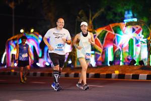 BIB: 44040
                            <button type="button" onclick="openModal(21574033)" class="btn btn-primary btn-sm float-right btn-popup" data-toggle="modal" data-target=".modal-high-quality">
                        <i class="fas fa-shopping-cart"></i> Add to Cart
                    </button>
                                            <button type="button" onclick="isThisMe(21574033, true)" class="btn btn-success btn-sm float-right btn-popup btn-isme hidden" data-toggle="tooltip" data-placement="bottom" title="นี่คือรูปของคุณใช่ไหม คลิกที่นี่เพื่อเอาเข้าอัลบั้ม">
                        <i class="fas fa-plus"></i> Add to album
                    </button>
                    <button type="button" onclick="isThisMe(21574033, false)" class="btn btn-warning btn-sm float-right btn-popup btn-isnotme hidden">
                        <i class="fas fa-ban"></i> Remove from album
                    </button>