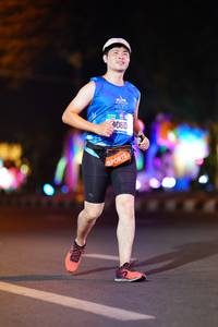 BIB: 4060
                            <button type="button" onclick="openModal(21582994)" class="btn btn-primary btn-sm float-right btn-popup" data-toggle="modal" data-target=".modal-high-quality">
                        <i class="fas fa-shopping-cart"></i> Add to Cart
                    </button>
                                            <button type="button" onclick="isThisMe(21582994, true)" class="btn btn-success btn-sm float-right btn-popup btn-isme hidden" data-toggle="tooltip" data-placement="bottom" title="นี่คือรูปของคุณใช่ไหม คลิกที่นี่เพื่อเอาเข้าอัลบั้ม">
                        <i class="fas fa-plus"></i> Add to album
                    </button>
                    <button type="button" onclick="isThisMe(21582994, false)" class="btn btn-warning btn-sm float-right btn-popup btn-isnotme hidden">
                        <i class="fas fa-ban"></i> Remove from album
                    </button>