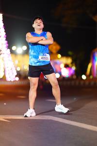 BIB: 40526
                            <button type="button" onclick="openModal(21667611)" class="btn btn-primary btn-sm float-right btn-popup" data-toggle="modal" data-target=".modal-high-quality">
                        <i class="fas fa-shopping-cart"></i> Add to Cart
                    </button>
                                            <button type="button" onclick="isThisMe(21667611, true)" class="btn btn-success btn-sm float-right btn-popup btn-isme hidden" data-toggle="tooltip" data-placement="bottom" title="นี่คือรูปของคุณใช่ไหม คลิกที่นี่เพื่อเอาเข้าอัลบั้ม">
                        <i class="fas fa-plus"></i> Add to album
                    </button>
                    <button type="button" onclick="isThisMe(21667611, false)" class="btn btn-warning btn-sm float-right btn-popup btn-isnotme hidden">
                        <i class="fas fa-ban"></i> Remove from album
                    </button>