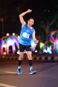 BIB: 695
                            <button type="button" onclick="openModal(21583931)" class="btn btn-primary btn-sm float-right btn-popup" data-toggle="modal" data-target=".modal-high-quality">
                        <i class="fas fa-shopping-cart"></i> Add to Cart
                    </button>
                                            <button type="button" onclick="isThisMe(21583931, true)" class="btn btn-success btn-sm float-right btn-popup btn-isme hidden" data-toggle="tooltip" data-placement="bottom" title="นี่คือรูปของคุณใช่ไหม คลิกที่นี่เพื่อเอาเข้าอัลบั้ม">
                        <i class="fas fa-plus"></i> Add to album
                    </button>
                    <button type="button" onclick="isThisMe(21583931, false)" class="btn btn-warning btn-sm float-right btn-popup btn-isnotme hidden">
                        <i class="fas fa-ban"></i> Remove from album
                    </button>