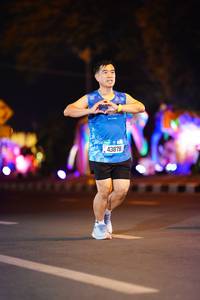 BIB: 014, 43878
                            <button type="button" onclick="openModal(21585385)" class="btn btn-primary btn-sm float-right btn-popup" data-toggle="modal" data-target=".modal-high-quality">
                        <i class="fas fa-shopping-cart"></i> Add to Cart
                    </button>
                                            <button type="button" onclick="isThisMe(21585385, true)" class="btn btn-success btn-sm float-right btn-popup btn-isme hidden" data-toggle="tooltip" data-placement="bottom" title="นี่คือรูปของคุณใช่ไหม คลิกที่นี่เพื่อเอาเข้าอัลบั้ม">
                        <i class="fas fa-plus"></i> Add to album
                    </button>
                    <button type="button" onclick="isThisMe(21585385, false)" class="btn btn-warning btn-sm float-right btn-popup btn-isnotme hidden">
                        <i class="fas fa-ban"></i> Remove from album
                    </button>