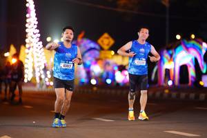 BIB: 40813
                            <button type="button" onclick="openModal(21579967)" class="btn btn-primary btn-sm float-right btn-popup" data-toggle="modal" data-target=".modal-high-quality">
                        <i class="fas fa-shopping-cart"></i> Add to Cart
                    </button>
                                            <button type="button" onclick="isThisMe(21579967, true)" class="btn btn-success btn-sm float-right btn-popup btn-isme hidden" data-toggle="tooltip" data-placement="bottom" title="นี่คือรูปของคุณใช่ไหม คลิกที่นี่เพื่อเอาเข้าอัลบั้ม">
                        <i class="fas fa-plus"></i> Add to album
                    </button>
                    <button type="button" onclick="isThisMe(21579967, false)" class="btn btn-warning btn-sm float-right btn-popup btn-isnotme hidden">
                        <i class="fas fa-ban"></i> Remove from album
                    </button>