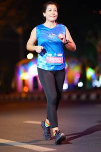 BIB: 5204, 45882
                            <button type="button" onclick="openModal(21567611)" class="btn btn-primary btn-sm float-right btn-popup" data-toggle="modal" data-target=".modal-high-quality">
                        <i class="fas fa-shopping-cart"></i> Add to Cart
                    </button>
                                            <button type="button" onclick="isThisMe(21567611, true)" class="btn btn-success btn-sm float-right btn-popup btn-isme hidden" data-toggle="tooltip" data-placement="bottom" title="นี่คือรูปของคุณใช่ไหม คลิกที่นี่เพื่อเอาเข้าอัลบั้ม">
                        <i class="fas fa-plus"></i> Add to album
                    </button>
                    <button type="button" onclick="isThisMe(21567611, false)" class="btn btn-warning btn-sm float-right btn-popup btn-isnotme hidden">
                        <i class="fas fa-ban"></i> Remove from album
                    </button>