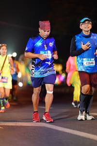 BIB: 411, 43646
                            <button type="button" onclick="openModal(21577581)" class="btn btn-primary btn-sm float-right btn-popup" data-toggle="modal" data-target=".modal-high-quality">
                        <i class="fas fa-shopping-cart"></i> Add to Cart
                    </button>
                                            <button type="button" onclick="isThisMe(21577581, true)" class="btn btn-success btn-sm float-right btn-popup btn-isme hidden" data-toggle="tooltip" data-placement="bottom" title="นี่คือรูปของคุณใช่ไหม คลิกที่นี่เพื่อเอาเข้าอัลบั้ม">
                        <i class="fas fa-plus"></i> Add to album
                    </button>
                    <button type="button" onclick="isThisMe(21577581, false)" class="btn btn-warning btn-sm float-right btn-popup btn-isnotme hidden">
                        <i class="fas fa-ban"></i> Remove from album
                    </button>