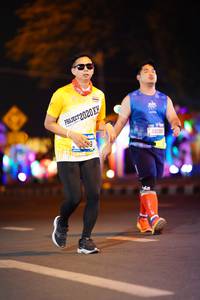 BIB: 2020, 283
                            <button type="button" onclick="openModal(21576854)" class="btn btn-primary btn-sm float-right btn-popup" data-toggle="modal" data-target=".modal-high-quality">
                        <i class="fas fa-shopping-cart"></i> Add to Cart
                    </button>
                                            <button type="button" onclick="isThisMe(21576854, true)" class="btn btn-success btn-sm float-right btn-popup btn-isme hidden" data-toggle="tooltip" data-placement="bottom" title="นี่คือรูปของคุณใช่ไหม คลิกที่นี่เพื่อเอาเข้าอัลบั้ม">
                        <i class="fas fa-plus"></i> Add to album
                    </button>
                    <button type="button" onclick="isThisMe(21576854, false)" class="btn btn-warning btn-sm float-right btn-popup btn-isnotme hidden">
                        <i class="fas fa-ban"></i> Remove from album
                    </button>