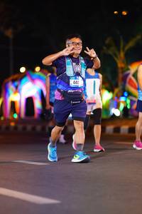 BIB: 440
                            <button type="button" onclick="openModal(21585209)" class="btn btn-primary btn-sm float-right btn-popup" data-toggle="modal" data-target=".modal-high-quality">
                        <i class="fas fa-shopping-cart"></i> Add to Cart
                    </button>
                                            <button type="button" onclick="isThisMe(21585209, true)" class="btn btn-success btn-sm float-right btn-popup btn-isme hidden" data-toggle="tooltip" data-placement="bottom" title="นี่คือรูปของคุณใช่ไหม คลิกที่นี่เพื่อเอาเข้าอัลบั้ม">
                        <i class="fas fa-plus"></i> Add to album
                    </button>
                    <button type="button" onclick="isThisMe(21585209, false)" class="btn btn-warning btn-sm float-right btn-popup btn-isnotme hidden">
                        <i class="fas fa-ban"></i> Remove from album
                    </button>