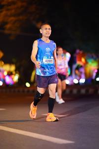 BIB: 40905
                            <button type="button" onclick="openModal(21565882)" class="btn btn-primary btn-sm float-right btn-popup" data-toggle="modal" data-target=".modal-high-quality">
                        <i class="fas fa-shopping-cart"></i> Add to Cart
                    </button>
                                            <button type="button" onclick="isThisMe(21565882, true)" class="btn btn-success btn-sm float-right btn-popup btn-isme hidden" data-toggle="tooltip" data-placement="bottom" title="นี่คือรูปของคุณใช่ไหม คลิกที่นี่เพื่อเอาเข้าอัลบั้ม">
                        <i class="fas fa-plus"></i> Add to album
                    </button>
                    <button type="button" onclick="isThisMe(21565882, false)" class="btn btn-warning btn-sm float-right btn-popup btn-isnotme hidden">
                        <i class="fas fa-ban"></i> Remove from album
                    </button>