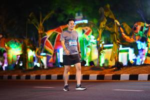 BIB: 65432
                            <button type="button" onclick="openModal(21669089)" class="btn btn-primary btn-sm float-right btn-popup" data-toggle="modal" data-target=".modal-high-quality">
                        <i class="fas fa-shopping-cart"></i> Add to Cart
                    </button>
                                            <button type="button" onclick="isThisMe(21669089, true)" class="btn btn-success btn-sm float-right btn-popup btn-isme hidden" data-toggle="tooltip" data-placement="bottom" title="นี่คือรูปของคุณใช่ไหม คลิกที่นี่เพื่อเอาเข้าอัลบั้ม">
                        <i class="fas fa-plus"></i> Add to album
                    </button>
                    <button type="button" onclick="isThisMe(21669089, false)" class="btn btn-warning btn-sm float-right btn-popup btn-isnotme hidden">
                        <i class="fas fa-ban"></i> Remove from album
                    </button>