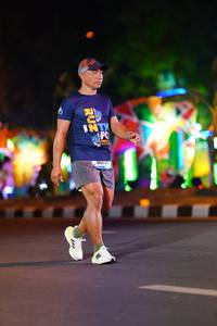 BIB: 400
                            <button type="button" onclick="openModal(21668745)" class="btn btn-primary btn-sm float-right btn-popup" data-toggle="modal" data-target=".modal-high-quality">
                        <i class="fas fa-shopping-cart"></i> Add to Cart
                    </button>
                                            <button type="button" onclick="isThisMe(21668745, true)" class="btn btn-success btn-sm float-right btn-popup btn-isme hidden" data-toggle="tooltip" data-placement="bottom" title="นี่คือรูปของคุณใช่ไหม คลิกที่นี่เพื่อเอาเข้าอัลบั้ม">
                        <i class="fas fa-plus"></i> Add to album
                    </button>
                    <button type="button" onclick="isThisMe(21668745, false)" class="btn btn-warning btn-sm float-right btn-popup btn-isnotme hidden">
                        <i class="fas fa-ban"></i> Remove from album
                    </button>
