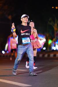 BIB: 41769
                            <button type="button" onclick="openModal(21589778)" class="btn btn-primary btn-sm float-right btn-popup" data-toggle="modal" data-target=".modal-high-quality">
                        <i class="fas fa-shopping-cart"></i> Add to Cart
                    </button>
                                            <button type="button" onclick="isThisMe(21589778, true)" class="btn btn-success btn-sm float-right btn-popup btn-isme hidden" data-toggle="tooltip" data-placement="bottom" title="นี่คือรูปของคุณใช่ไหม คลิกที่นี่เพื่อเอาเข้าอัลบั้ม">
                        <i class="fas fa-plus"></i> Add to album
                    </button>
                    <button type="button" onclick="isThisMe(21589778, false)" class="btn btn-warning btn-sm float-right btn-popup btn-isnotme hidden">
                        <i class="fas fa-ban"></i> Remove from album
                    </button>