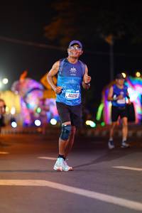 BIB: 40250
                            <button type="button" onclick="openModal(21497516)" class="btn btn-primary btn-sm float-right btn-popup" data-toggle="modal" data-target=".modal-high-quality">
                        <i class="fas fa-shopping-cart"></i> Add to Cart
                    </button>
                                            <button type="button" onclick="isThisMe(21497516, true)" class="btn btn-success btn-sm float-right btn-popup btn-isme hidden" data-toggle="tooltip" data-placement="bottom" title="นี่คือรูปของคุณใช่ไหม คลิกที่นี่เพื่อเอาเข้าอัลบั้ม">
                        <i class="fas fa-plus"></i> Add to album
                    </button>
                    <button type="button" onclick="isThisMe(21497516, false)" class="btn btn-warning btn-sm float-right btn-popup btn-isnotme hidden">
                        <i class="fas fa-ban"></i> Remove from album
                    </button>