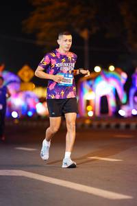 BIB: 40910
                            <button type="button" onclick="openModal(21497181)" class="btn btn-primary btn-sm float-right btn-popup" data-toggle="modal" data-target=".modal-high-quality">
                        <i class="fas fa-shopping-cart"></i> Add to Cart
                    </button>
                                            <button type="button" onclick="isThisMe(21497181, true)" class="btn btn-success btn-sm float-right btn-popup btn-isme hidden" data-toggle="tooltip" data-placement="bottom" title="นี่คือรูปของคุณใช่ไหม คลิกที่นี่เพื่อเอาเข้าอัลบั้ม">
                        <i class="fas fa-plus"></i> Add to album
                    </button>
                    <button type="button" onclick="isThisMe(21497181, false)" class="btn btn-warning btn-sm float-right btn-popup btn-isnotme hidden">
                        <i class="fas fa-ban"></i> Remove from album
                    </button>