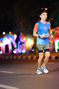 BIB: 1404, 72402
                            <button type="button" onclick="openModal(21667587)" class="btn btn-primary btn-sm float-right btn-popup" data-toggle="modal" data-target=".modal-high-quality">
                        <i class="fas fa-shopping-cart"></i> Add to Cart
                    </button>
                                            <button type="button" onclick="isThisMe(21667587, true)" class="btn btn-success btn-sm float-right btn-popup btn-isme hidden" data-toggle="tooltip" data-placement="bottom" title="นี่คือรูปของคุณใช่ไหม คลิกที่นี่เพื่อเอาเข้าอัลบั้ม">
                        <i class="fas fa-plus"></i> Add to album
                    </button>
                    <button type="button" onclick="isThisMe(21667587, false)" class="btn btn-warning btn-sm float-right btn-popup btn-isnotme hidden">
                        <i class="fas fa-ban"></i> Remove from album
                    </button>