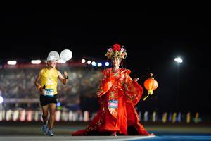 BIB: 709
                            <button type="button" onclick="openModal(20875045)" class="btn btn-primary btn-sm float-right btn-popup" data-toggle="modal" data-target=".modal-high-quality">
                        <i class="fas fa-shopping-cart"></i> Add to Cart
                    </button>
                                            <button type="button" onclick="isThisMe(20875045, true)" class="btn btn-success btn-sm float-right btn-popup btn-isme hidden" data-toggle="tooltip" data-placement="bottom" title="นี่คือรูปของคุณใช่ไหม คลิกที่นี่เพื่อเอาเข้าอัลบั้ม">
                        <i class="fas fa-plus"></i> Add to album
                    </button>
                    <button type="button" onclick="isThisMe(20875045, false)" class="btn btn-warning btn-sm float-right btn-popup btn-isnotme hidden">
                        <i class="fas fa-ban"></i> Remove from album
                    </button>