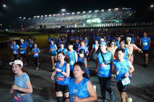 BIB: 14813, 13388, 1036
                            <button type="button" onclick="openModal(21280324)" class="btn btn-primary btn-sm float-right btn-popup" data-toggle="modal" data-target=".modal-high-quality">
                        <i class="fas fa-shopping-cart"></i> Add to Cart
                    </button>
                                            <button type="button" onclick="isThisMe(21280324, true)" class="btn btn-success btn-sm float-right btn-popup btn-isme hidden" data-toggle="tooltip" data-placement="bottom" title="นี่คือรูปของคุณใช่ไหม คลิกที่นี่เพื่อเอาเข้าอัลบั้ม">
                        <i class="fas fa-plus"></i> Add to album
                    </button>
                    <button type="button" onclick="isThisMe(21280324, false)" class="btn btn-warning btn-sm float-right btn-popup btn-isnotme hidden">
                        <i class="fas fa-ban"></i> Remove from album
                    </button>