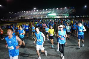 BIB: 111, 11457, 1571
                            <button type="button" onclick="openModal(21264008)" class="btn btn-primary btn-sm float-right btn-popup" data-toggle="modal" data-target=".modal-high-quality">
                        <i class="fas fa-shopping-cart"></i> Add to Cart
                    </button>
                                            <button type="button" onclick="isThisMe(21264008, true)" class="btn btn-success btn-sm float-right btn-popup btn-isme hidden" data-toggle="tooltip" data-placement="bottom" title="นี่คือรูปของคุณใช่ไหม คลิกที่นี่เพื่อเอาเข้าอัลบั้ม">
                        <i class="fas fa-plus"></i> Add to album
                    </button>
                    <button type="button" onclick="isThisMe(21264008, false)" class="btn btn-warning btn-sm float-right btn-popup btn-isnotme hidden">
                        <i class="fas fa-ban"></i> Remove from album
                    </button>
